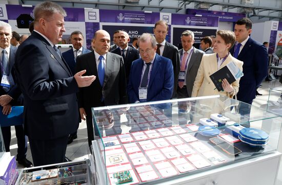 Российский форум "Микроэлектроника 2025" в Сочи