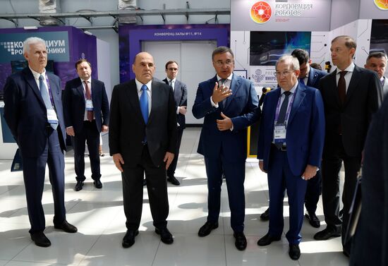 Российский форум "Микроэлектроника 2025" в Сочи