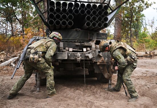 Боевая работа РСЗО "Град" 25-й армии группировки войск "Запад" на Краснолиманском направлении СВО