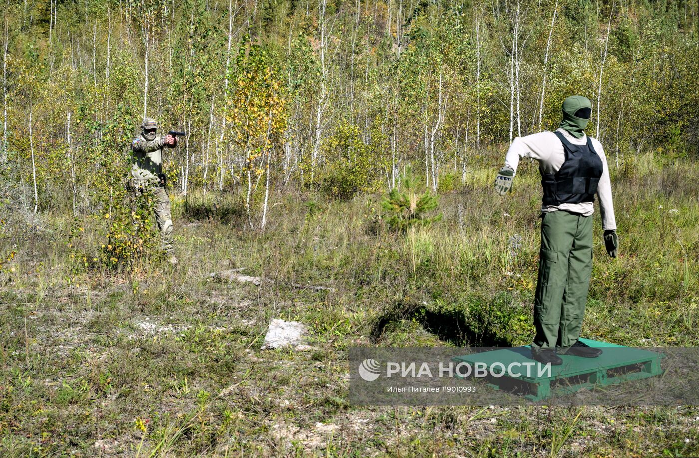 Презентация и испытания нового штурмового бронежилета "Оберег"
