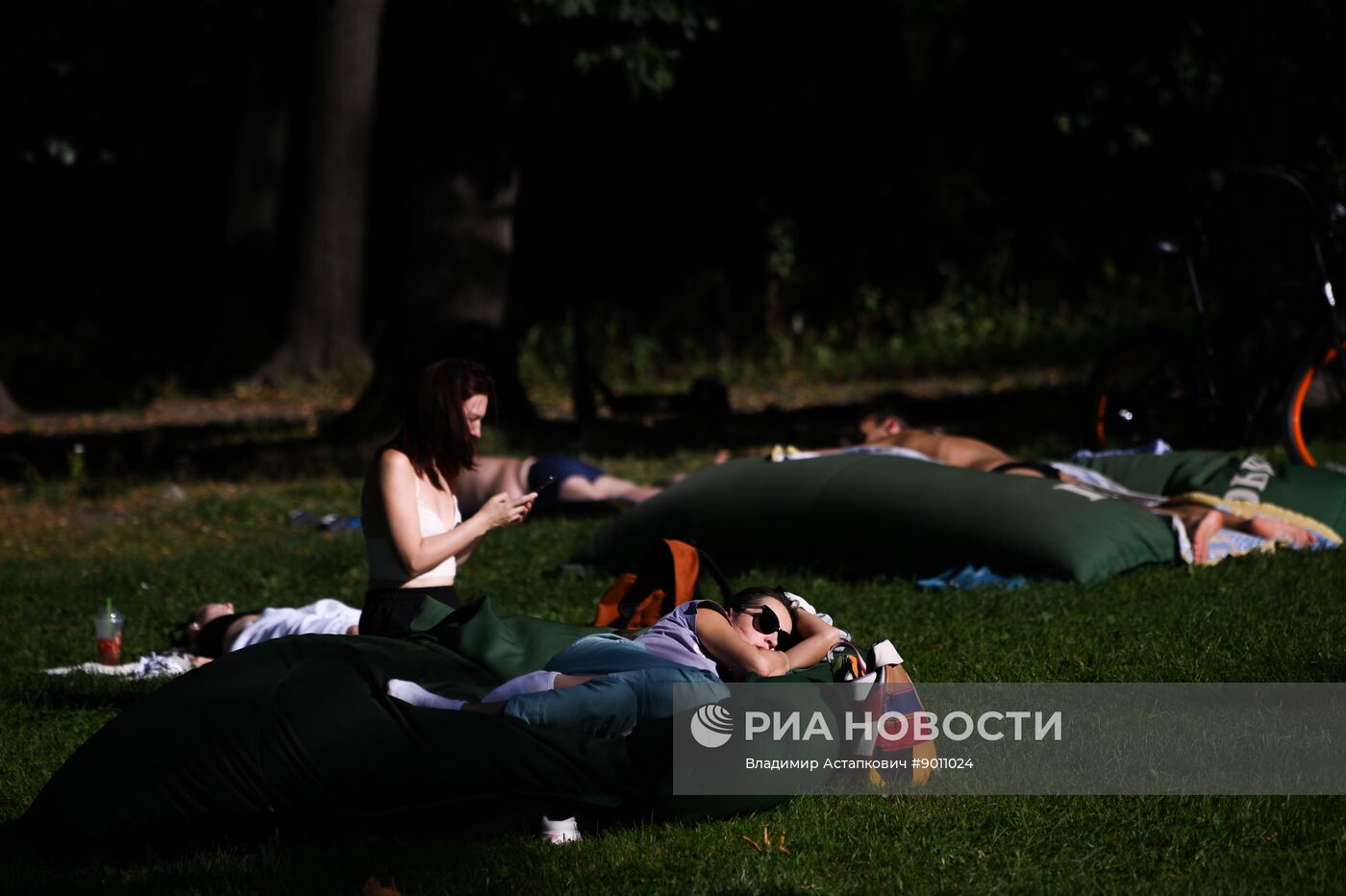 Теплая погода в Москве