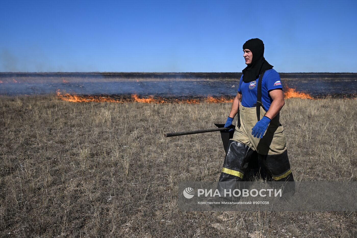 Ландшафтный пожар в Симферопольском районе Крыма