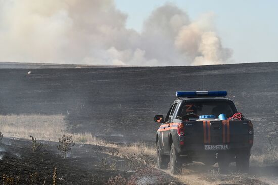 Ландшафтный пожар в Симферопольском районе Крыма