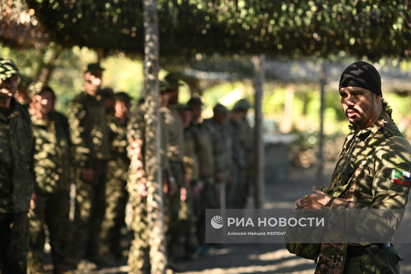 Священник Луганской епархии Сергий Ладик посетил штурмовиков группировки войск "Южная" в ЛНР