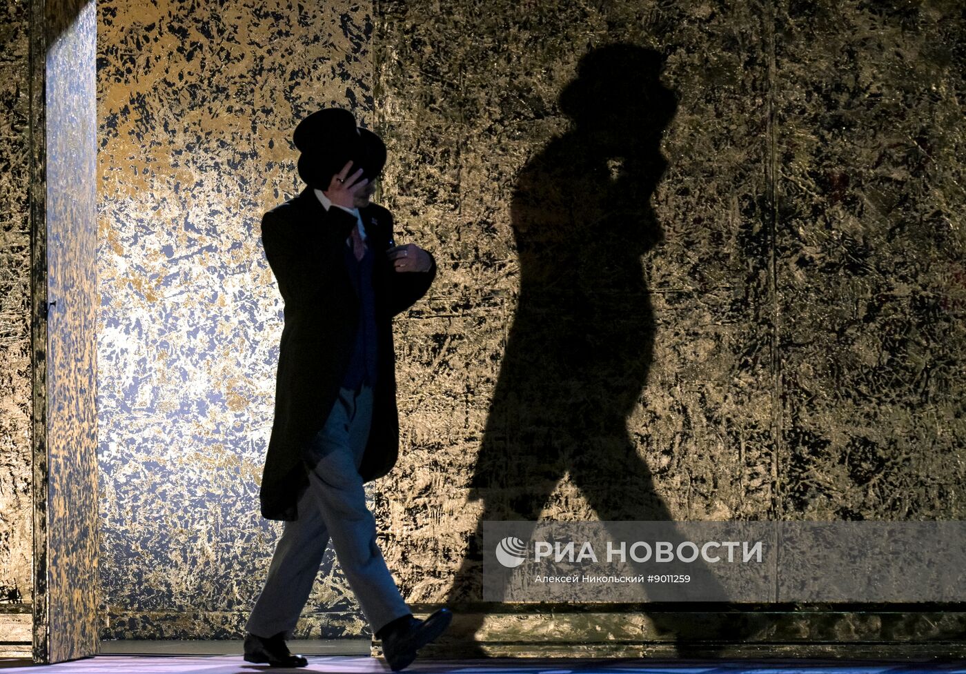 Спектакль "Маскарад" в театре на Таганке 