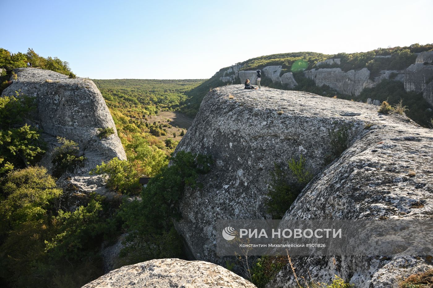 Пещерный город Эски-Кермен в Крыму