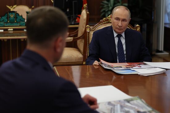 Встреча президента Владимира Путина с губернатором Запорожской области Евгением Балицким