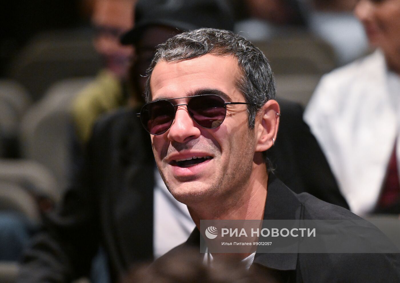 Сбор труппы театра "Мастерская П.Н. Фоменко"