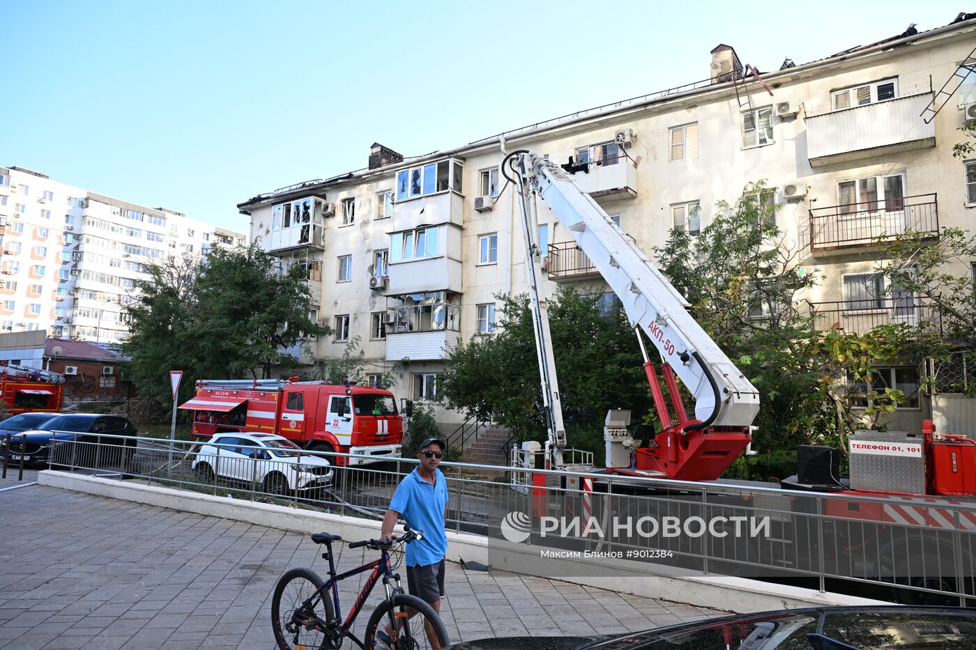 Последствия ударов дронов ВСУ по Новороссийску