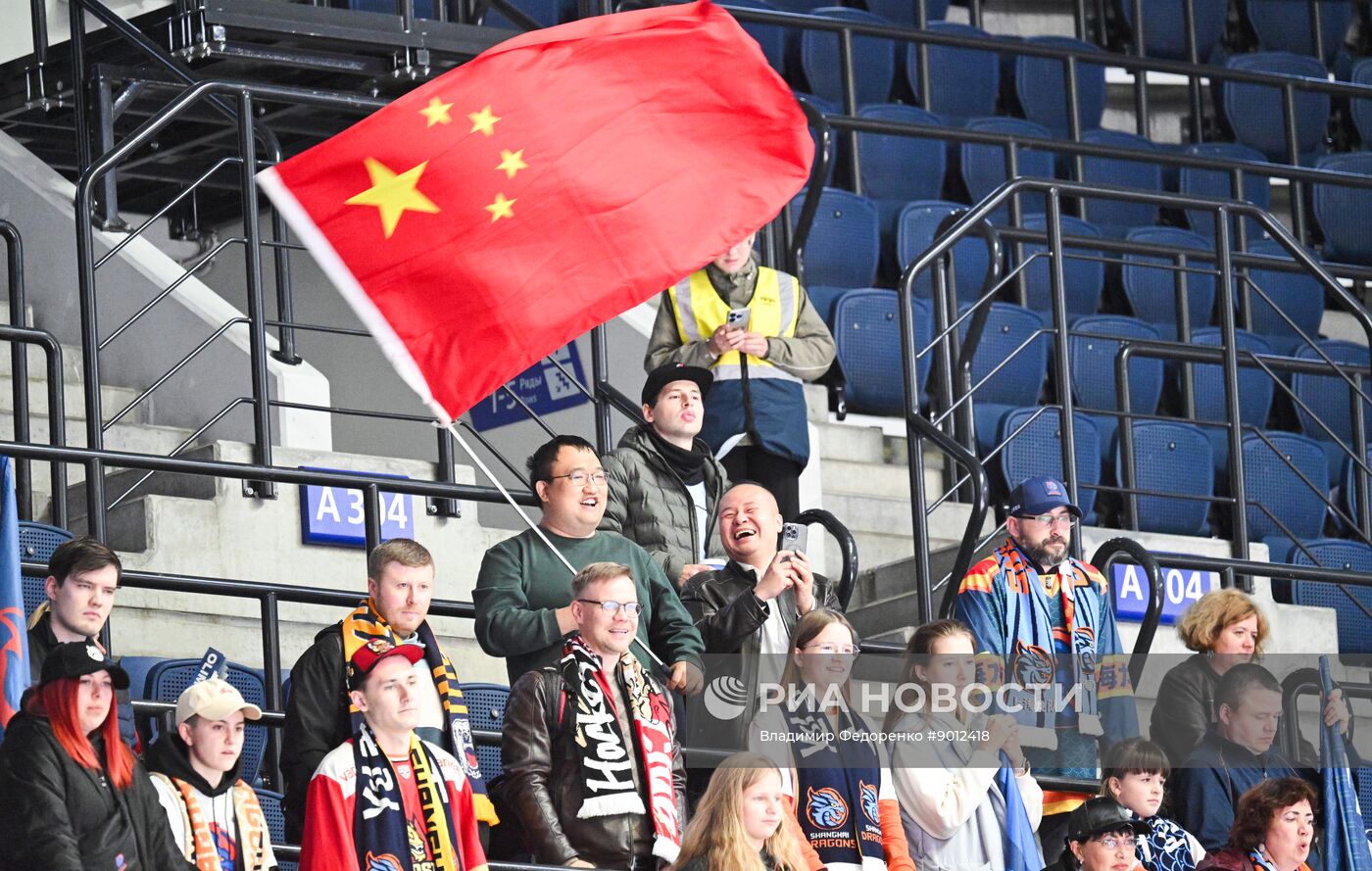 Хоккей. КХЛ. "Динамо М" (Москва) - "Драконы" (Шанхай)