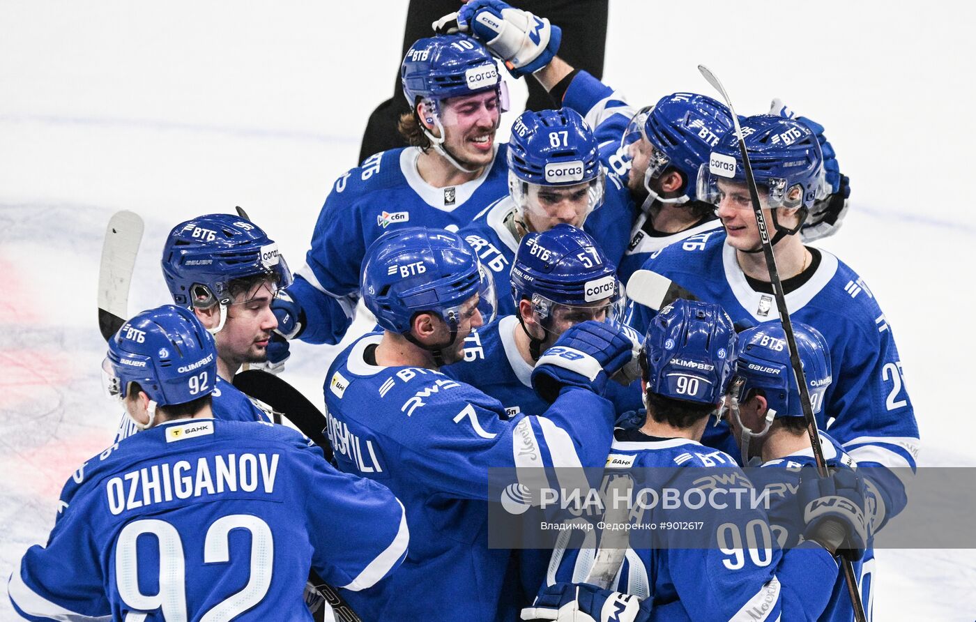 Хоккей. КХЛ. "Динамо М" (Москва) - "Драконы" (Шанхай)