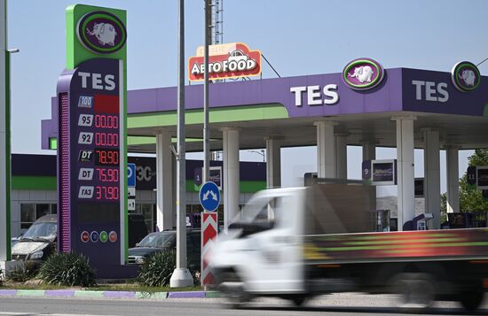 Дефицит бензина в Крыму