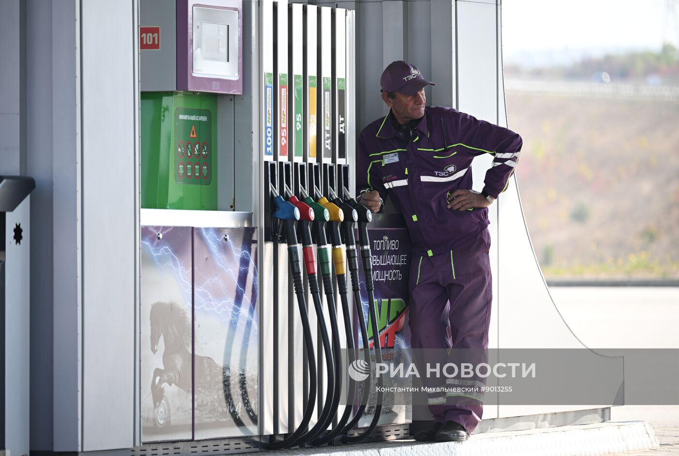 Дефицит бензина в Крыму