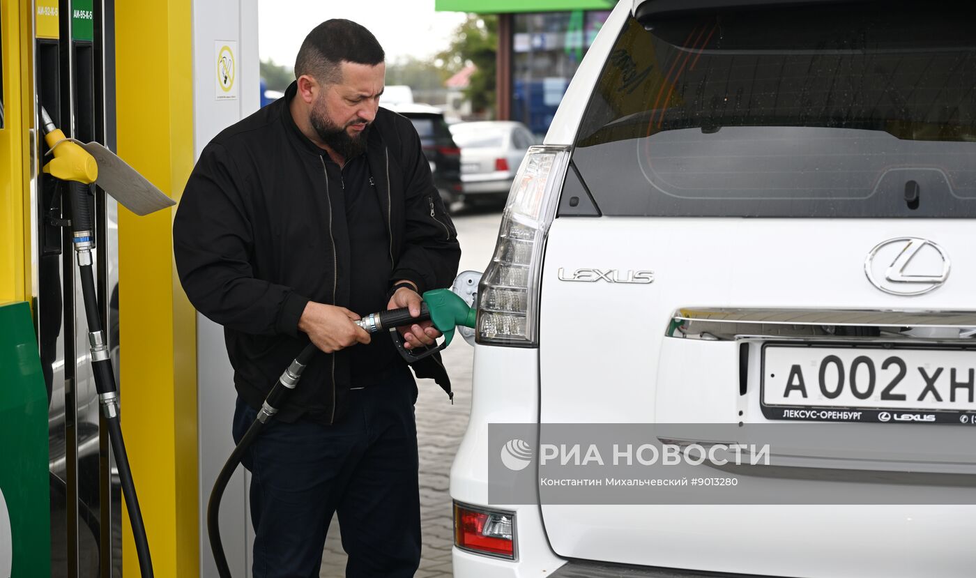 Дефицит бензина в Крыму