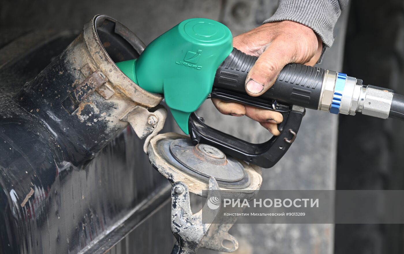 Дефицит бензина в Крыму