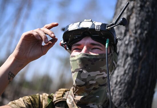 Боевая работа расчета FPV-дронов группировки "Запад" на Краснолиманском направлении СВО