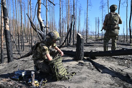 Боевая работа расчета FPV-дронов группировки "Запад" на Краснолиманском направлении СВО