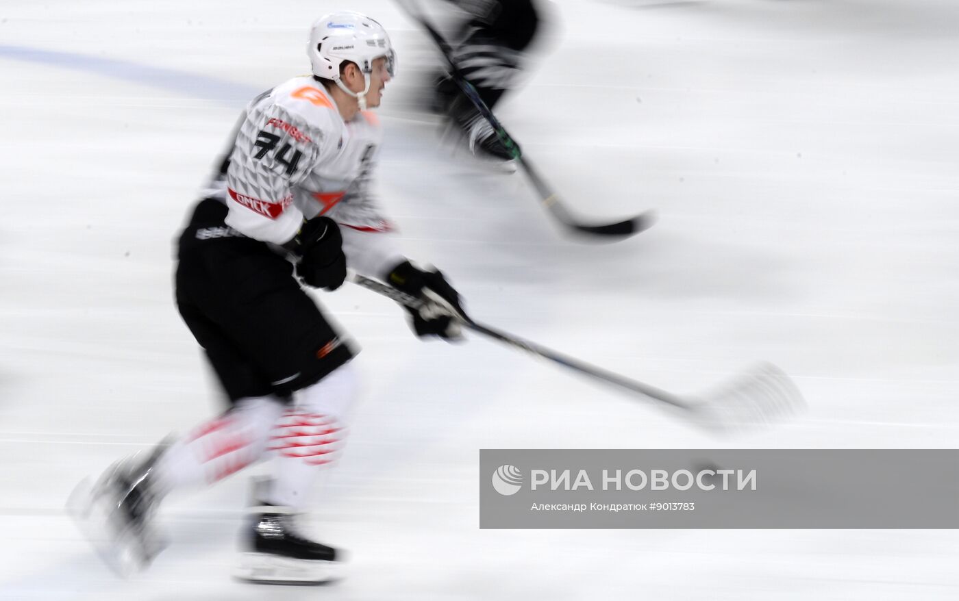 Хоккей. КХЛ. Матч "Авангард" - "Трактор"