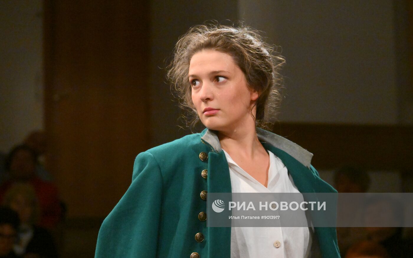 Спектакль "Горе от ума. Открытая репетиция" в театре "Сфера"