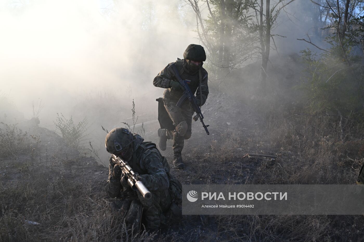 Тренировка штурмовиков группировки войск "Южная" в зоне СВО