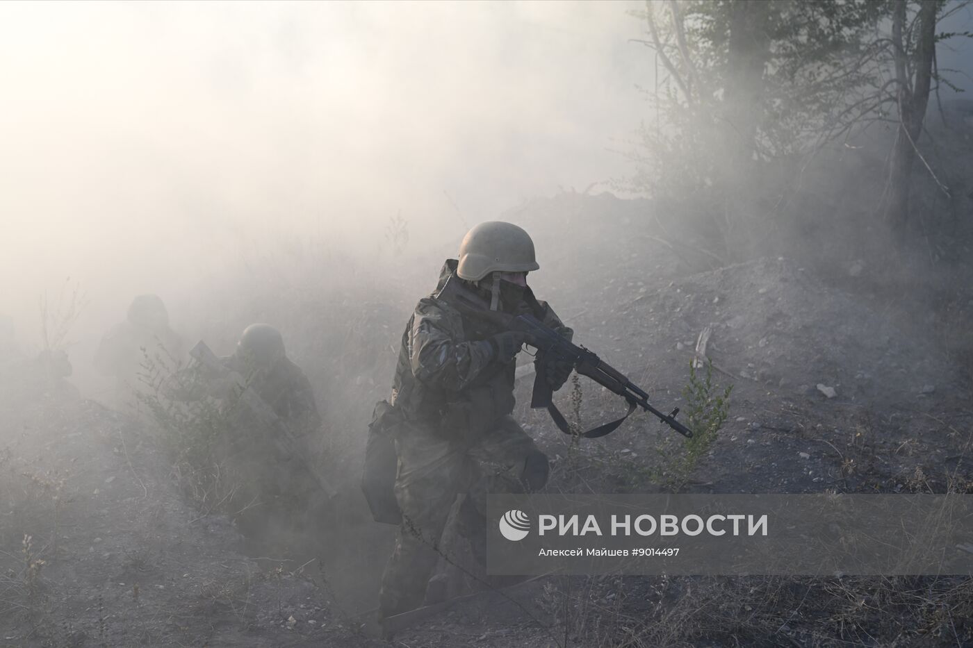 Тренировка штурмовиков группировки войск "Южная" в зоне СВО