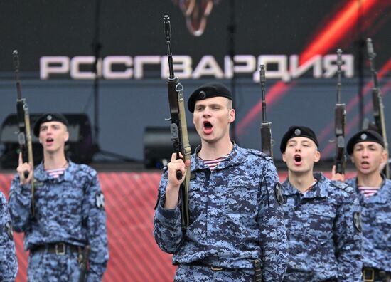 Один день с Росгвардией