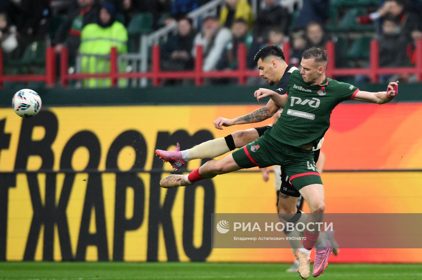 Футбол. РПЛ. "Локомотив" (Москва) - "Рубин" (Казань)