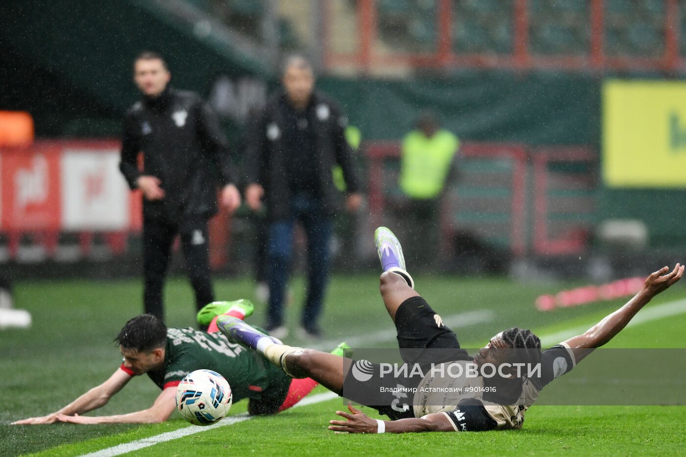 Футбол. РПЛ. "Локомотив" (Москва) - "Рубин" (Казань)