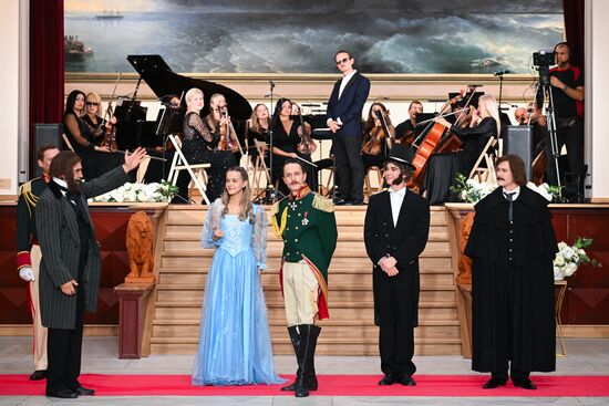 "Бал у Айвазовского" в Крыму