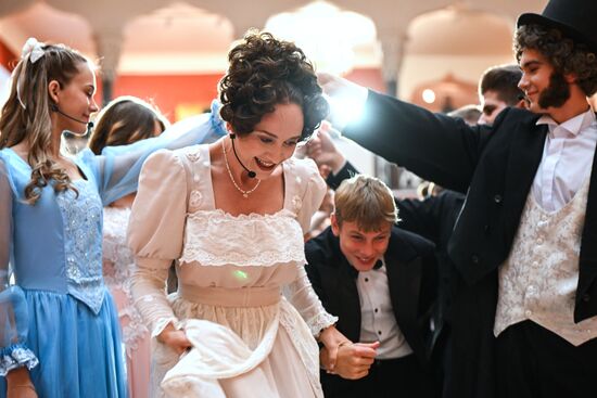 "Бал у Айвазовского" в Крыму