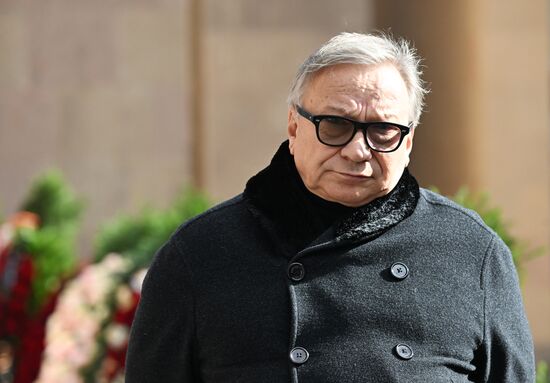 Прощание с Тиграном Кеосаяном в Москве