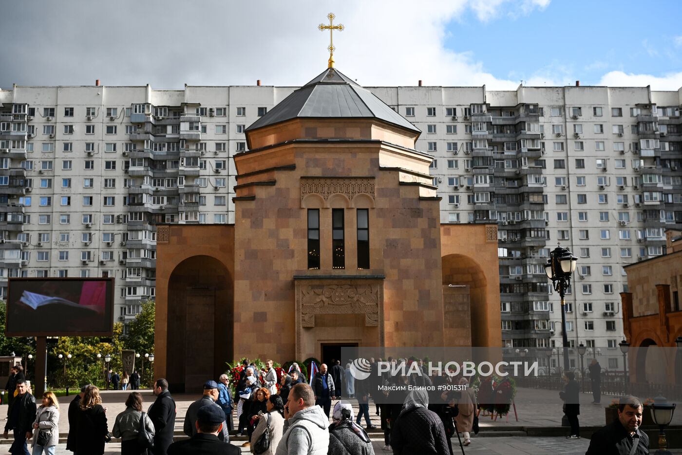 Прощание с Тиграном Кеосаяном в Москве