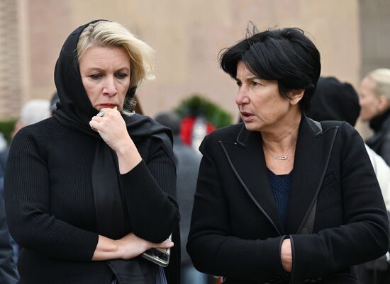 Прощание с Тиграном Кеосаяном в Москве