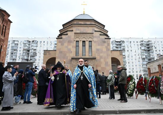Прощание с Тиграном Кеосаяном в Москве