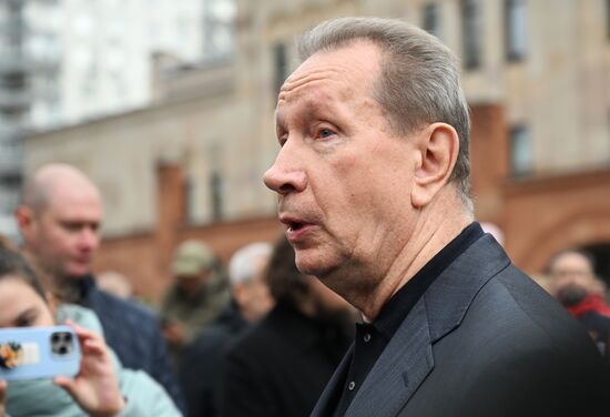 Прощание с Тиграном Кеосаяном в Москве