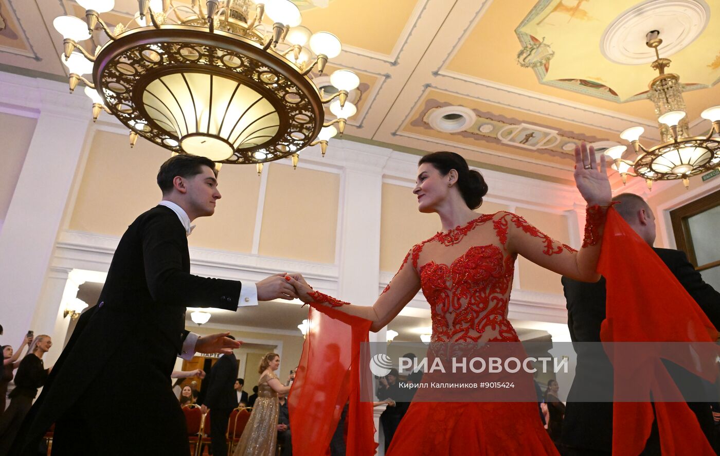 Встреча "Клуба своих" для участников специальной военной операции в Театре Российской Армии