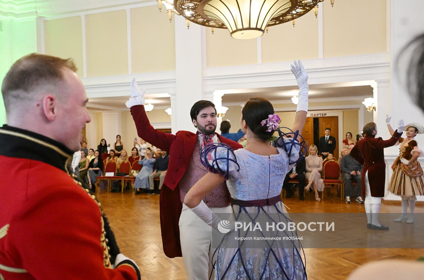 Встреча "Клуба своих" для участников специальной военной операции в Театре Российской Армии