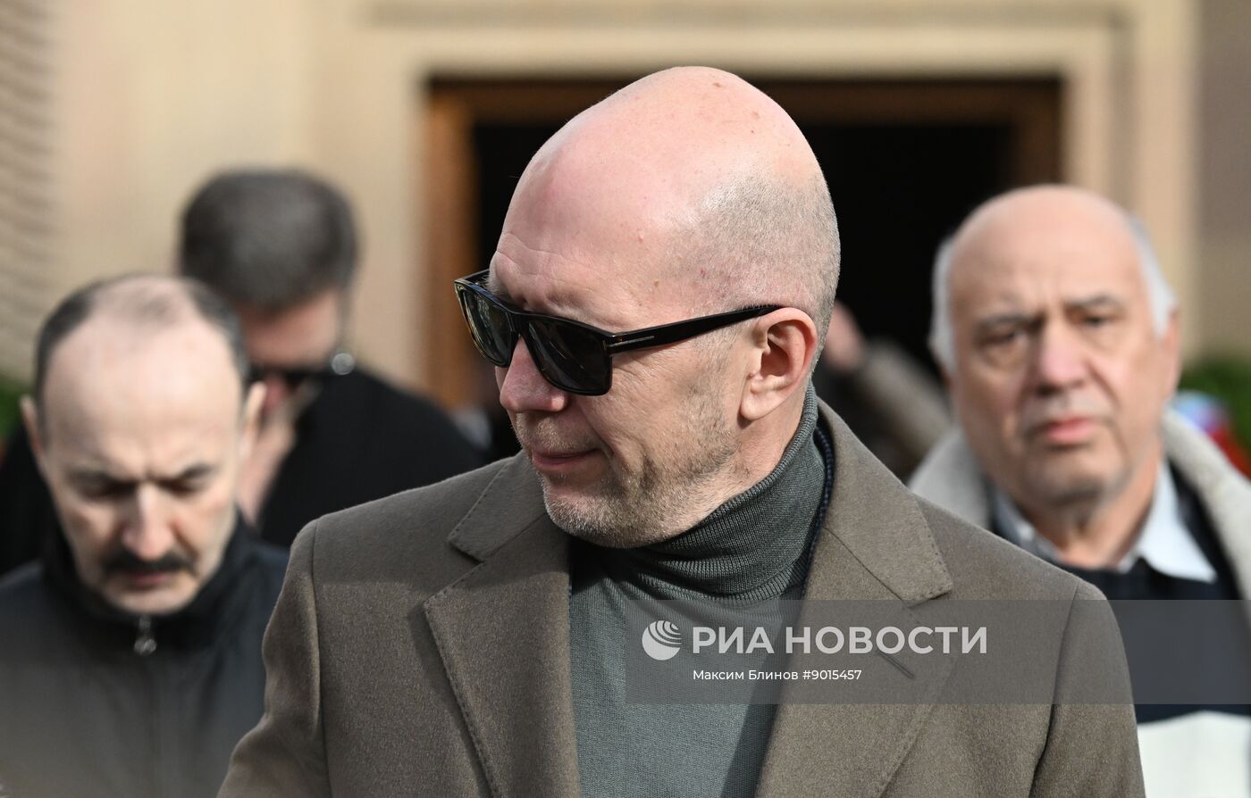 Прощание с Тиграном Кеосаяном в Москве