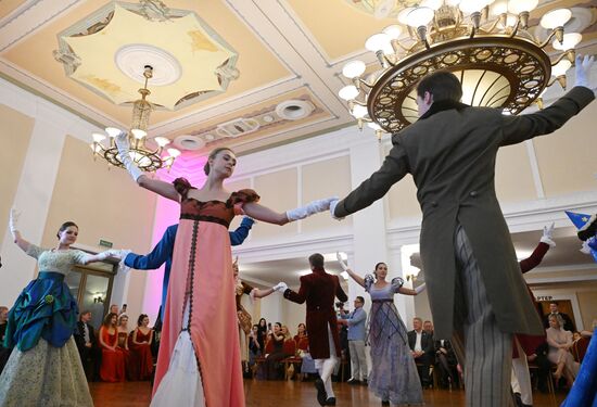 Встреча "Клуба своих" для участников специальной военной операции в Театре Российской Армии