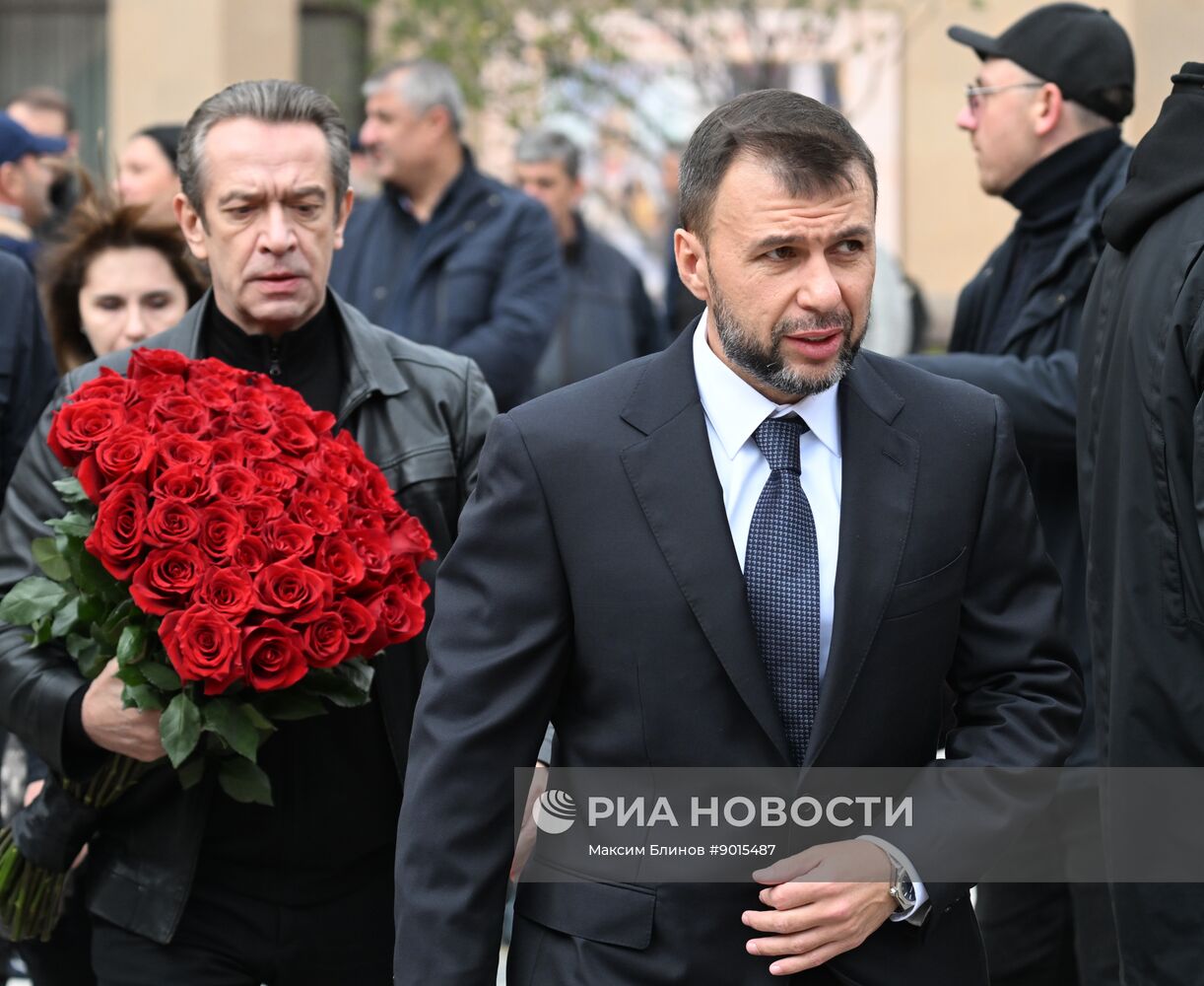 Прощание с Тиграном Кеосаяном в Москве