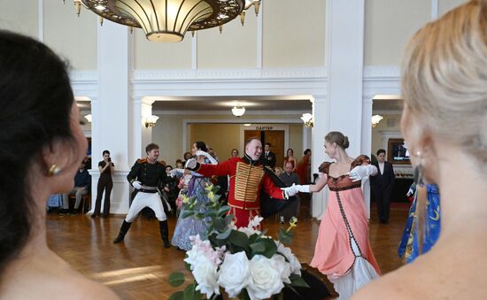 Встреча "Клуба своих" для участников специальной военной операции в Театре Российской Армии