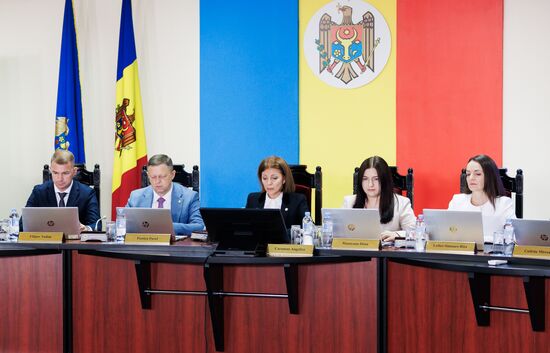 Парламентские выборы в Молдавии