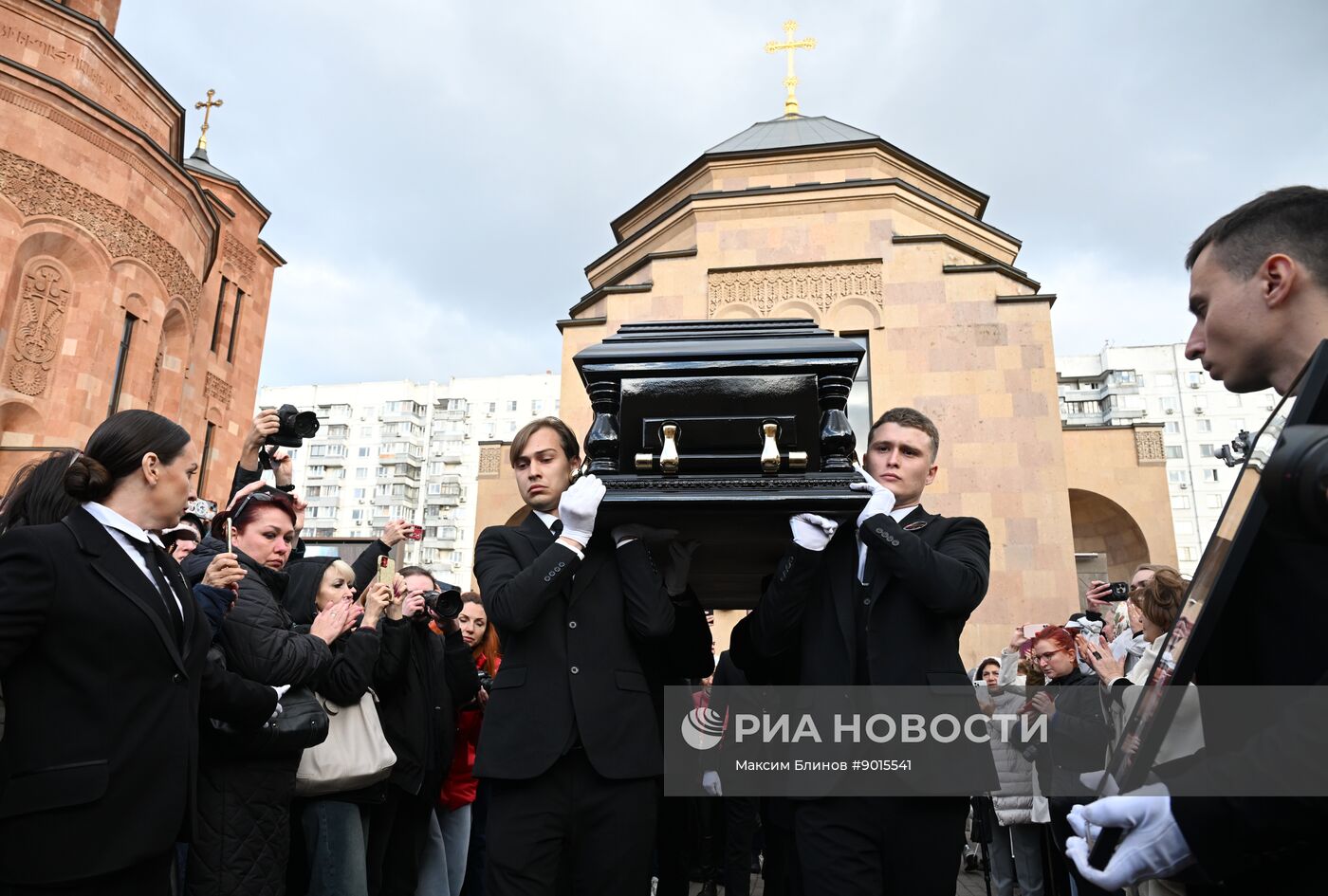 Прощание с Тиграном Кеосаяном в Москве