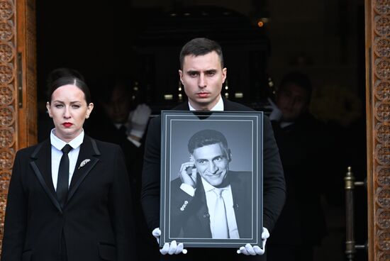 Прощание с Тиграном Кеосаяном в Москве