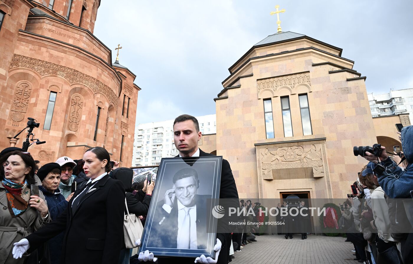 Прощание с Тиграном Кеосаяном в Москве