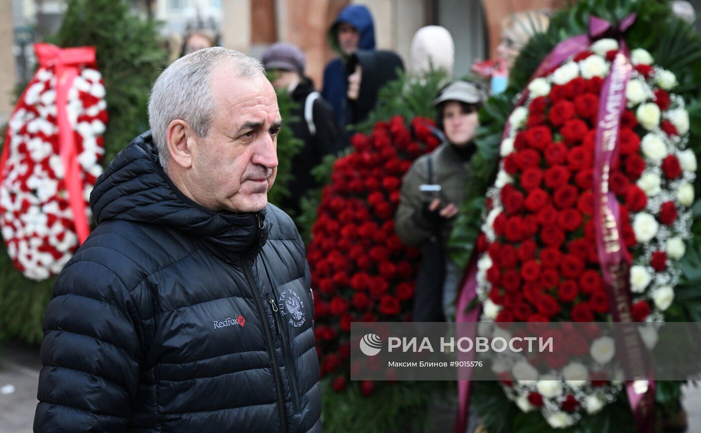 Прощание с Тиграном Кеосаяном в Москве
