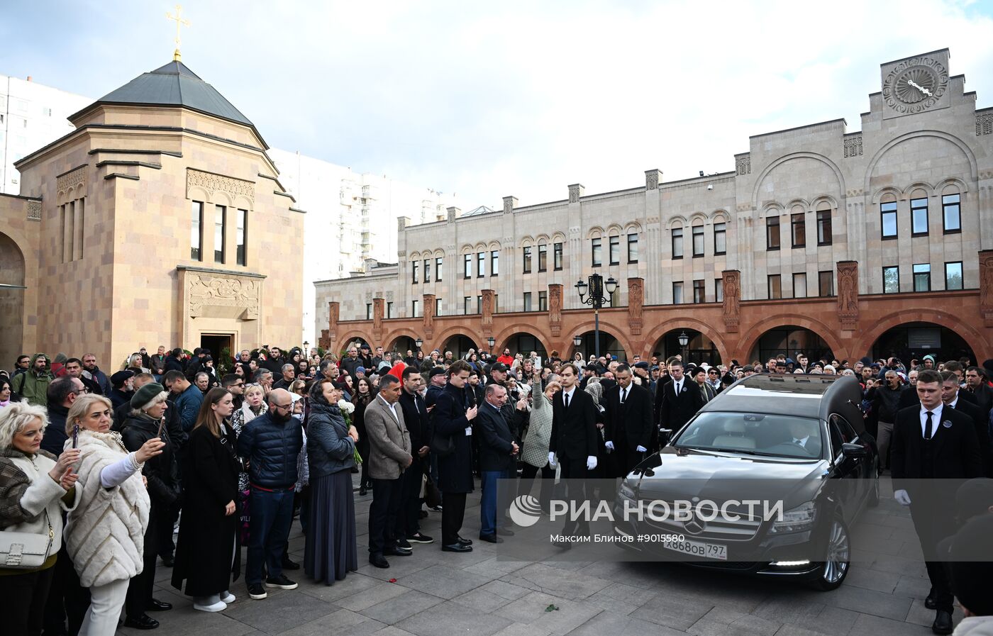 Прощание с Тиграном Кеосаяном в Москве