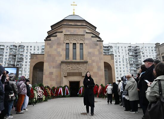 Прощание с Тиграном Кеосаяном в Москве