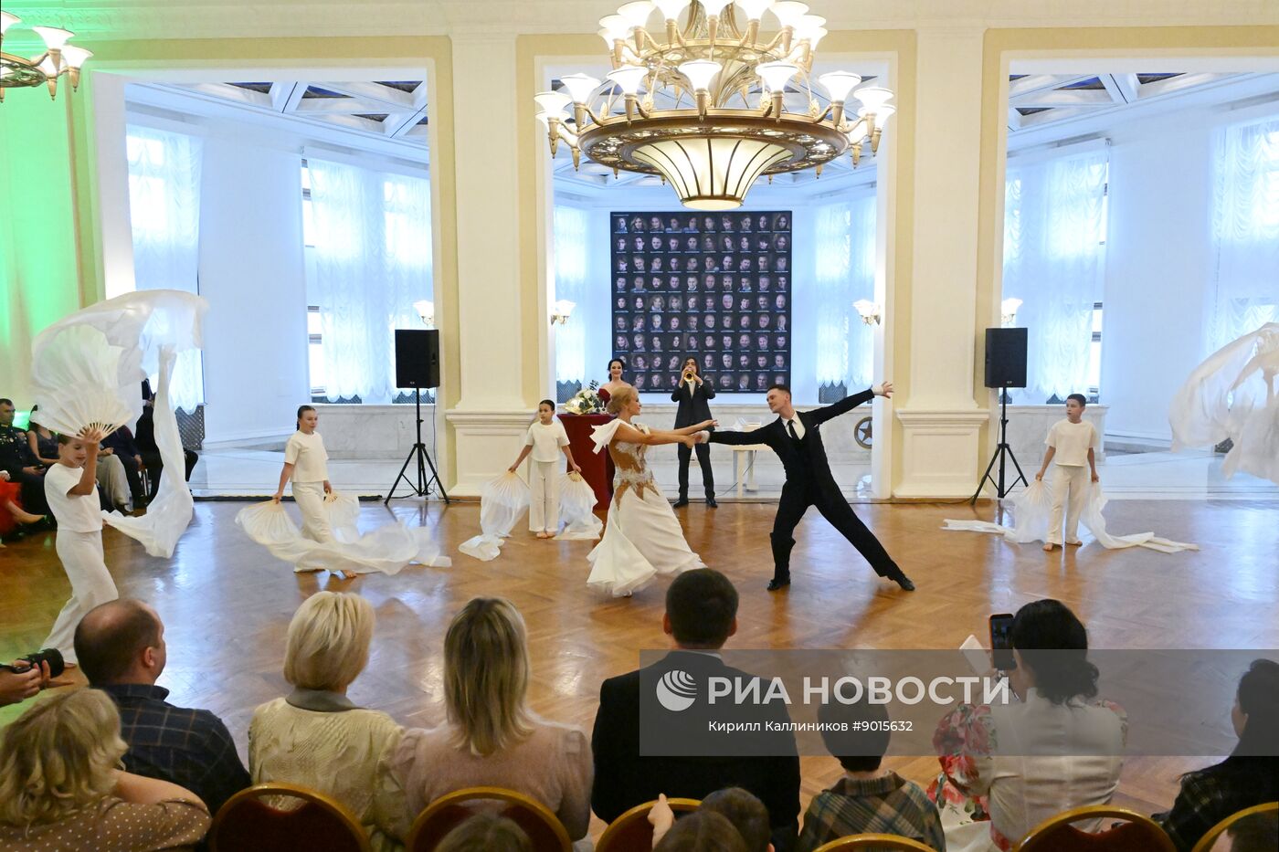 Встреча "Клуба своих" для участников специальной военной операции в Театре Российской Армии