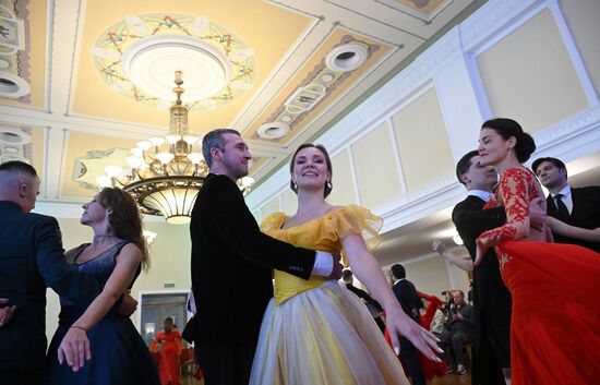 Встреча "Клуба своих" для участников специальной военной операции в Театре Российской Армии